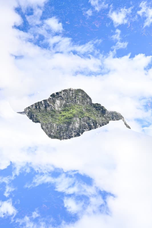 Floating Nature - Image 4